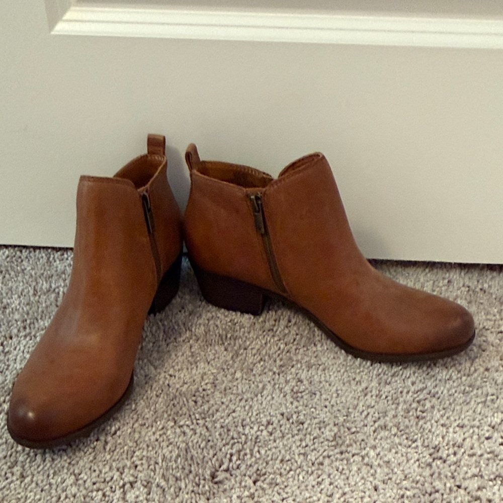 Lucky Brand Cognac Brown Ankle Booties with Side Zip